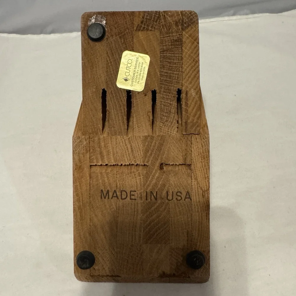 CUTCO 8 Slot Knife Block‎ Honey Oak Wood Includes 4 Steak Knife Slots